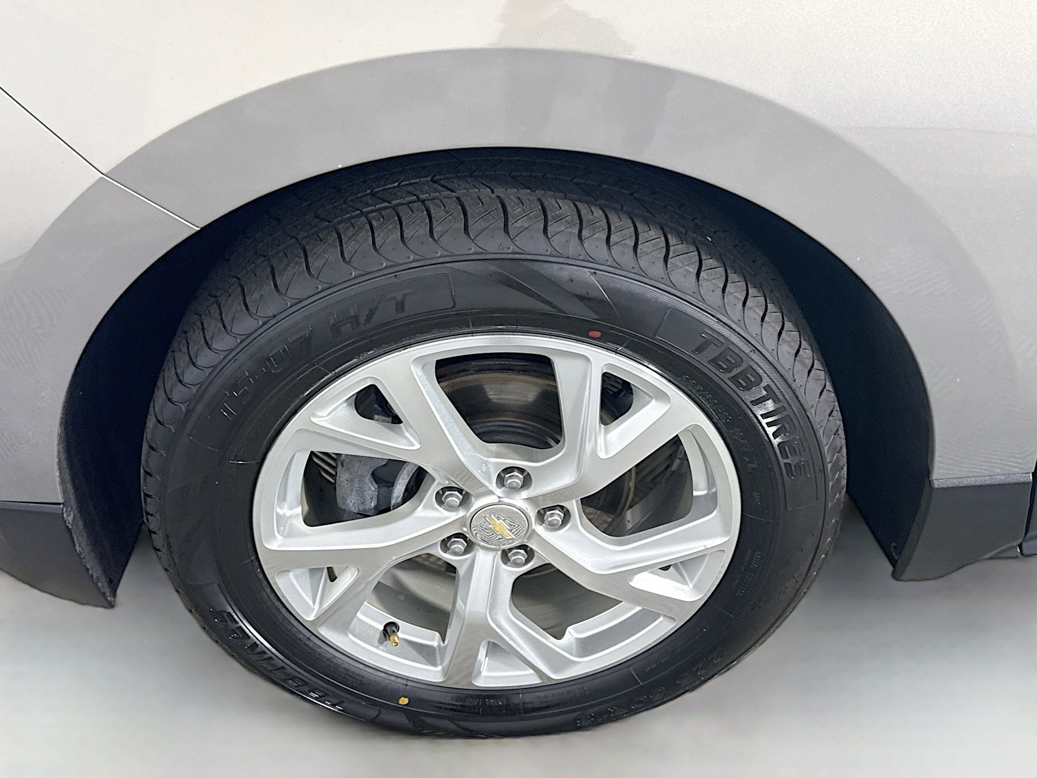 Used 2018 Chevrolet Equinox Premier FWD image 38