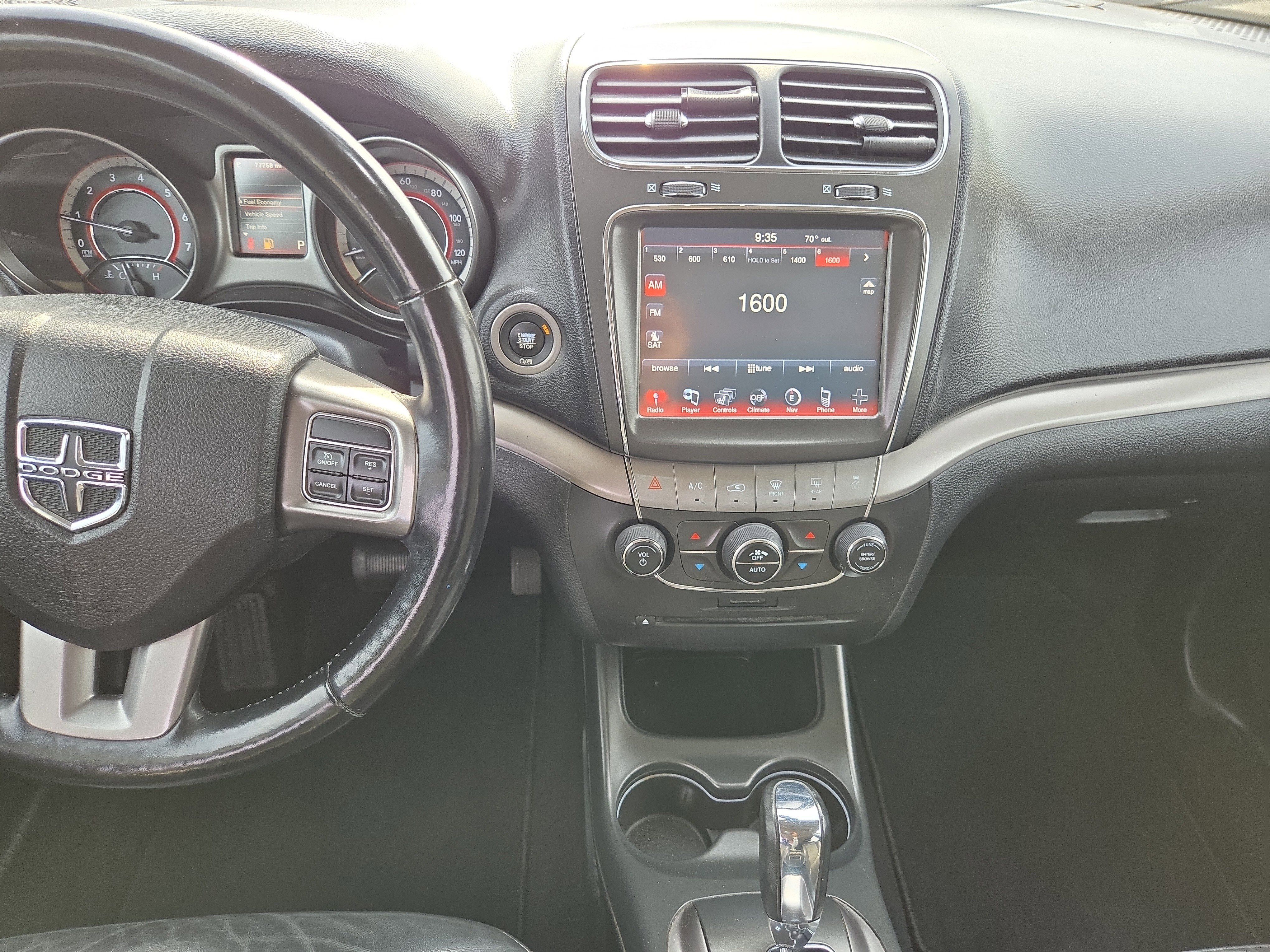 Used 2020 Dodge Journey Crossroad w/ Popular Equipment Group FWD image 24