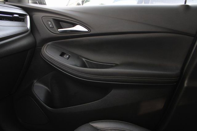 Used 2024 Buick Encore GX Sport Touring image 22