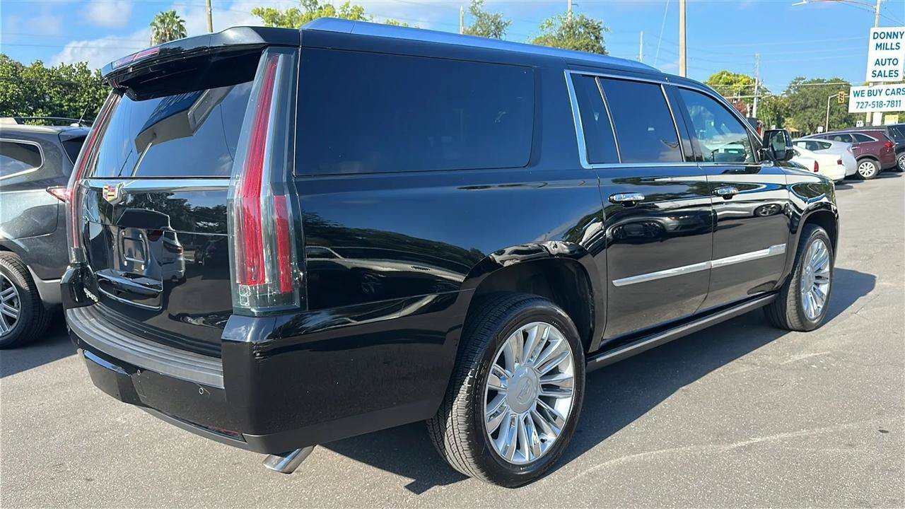 Used 2016 Cadillac Escalade ESV Platinum AWD/4WD image 11
