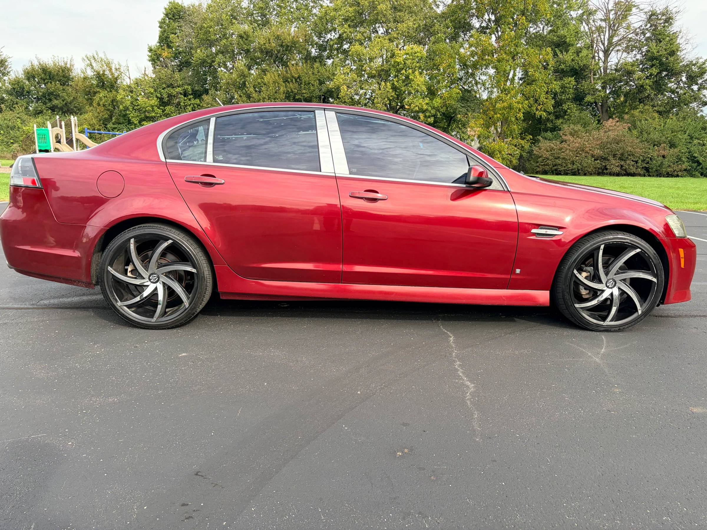 Used 2009 Pontiac G8 GT w/ Premium Package RWD image 6