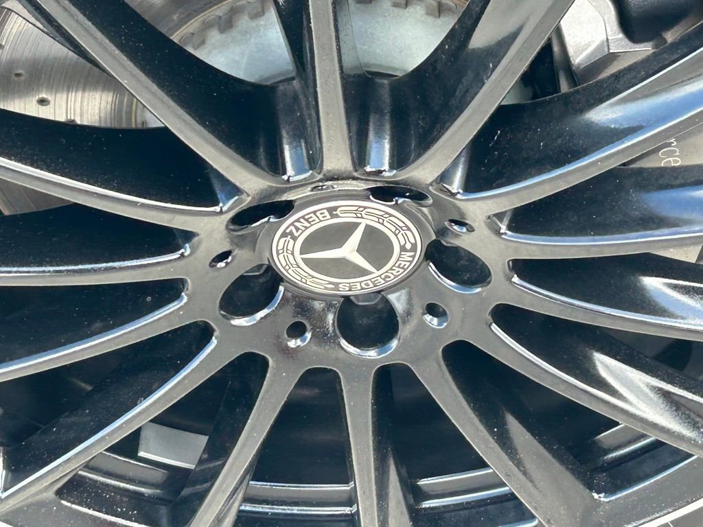 Used 2023 Mercedes-Benz S 500 S 500 image 22