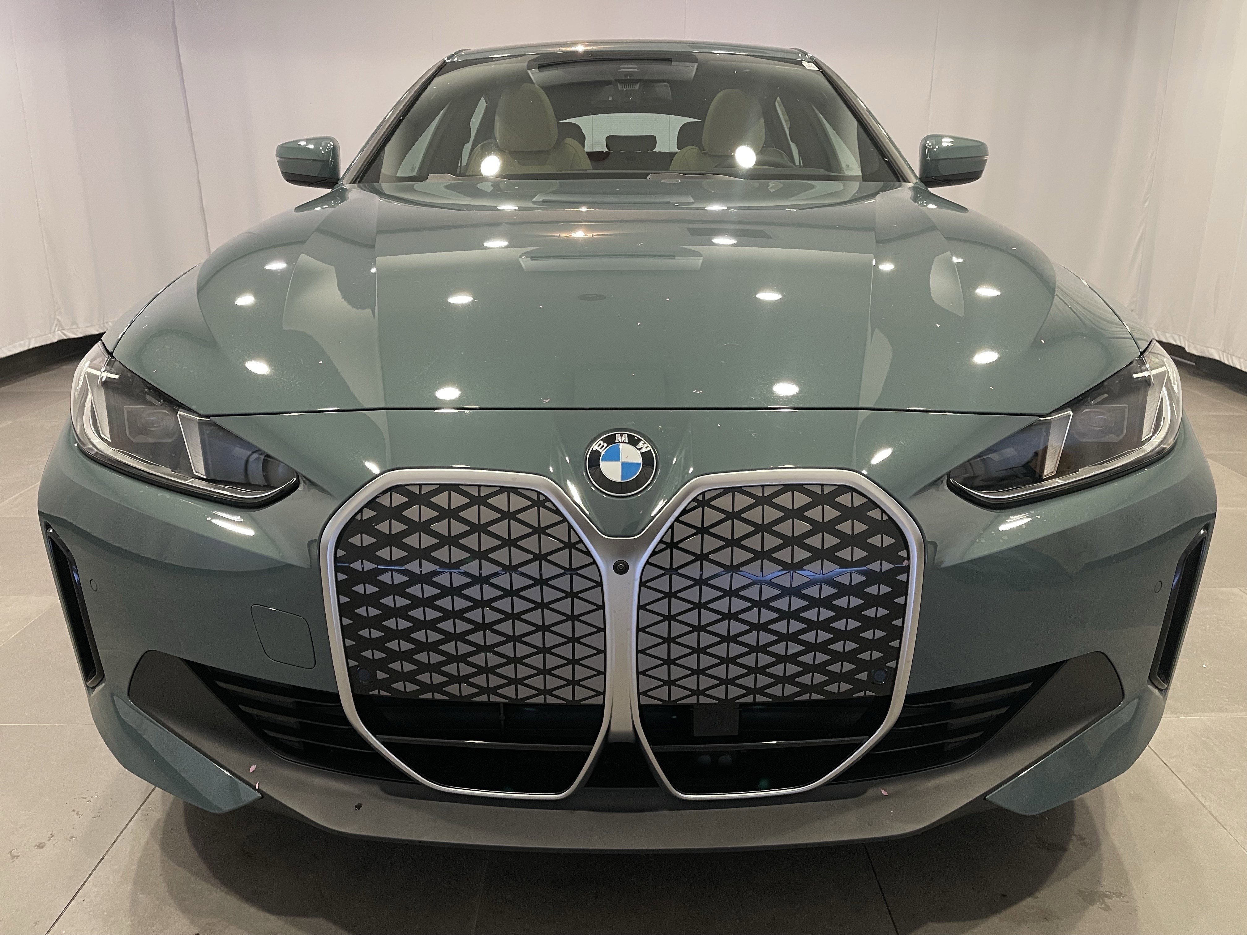 New 2026 BMW i4 xDrive40i w/ Premium Package AWD/4WD image 2