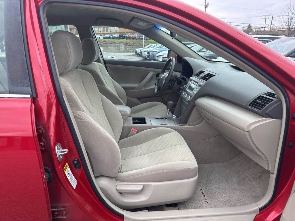 Used 2008 Toyota Camry LE FWD image 6