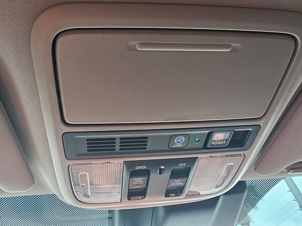 Used 2019 Honda Odyssey Elite image 29