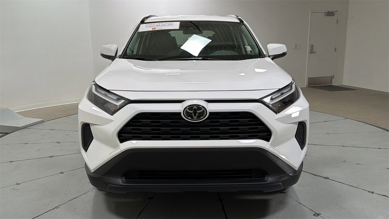 Certified 2025 Toyota RAV4 XLE video 2