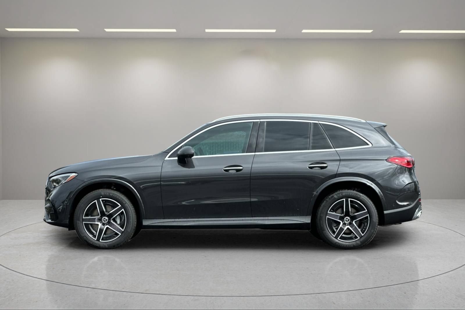 New 2025 Mercedes-Benz GLC 300 4MATIC image 7