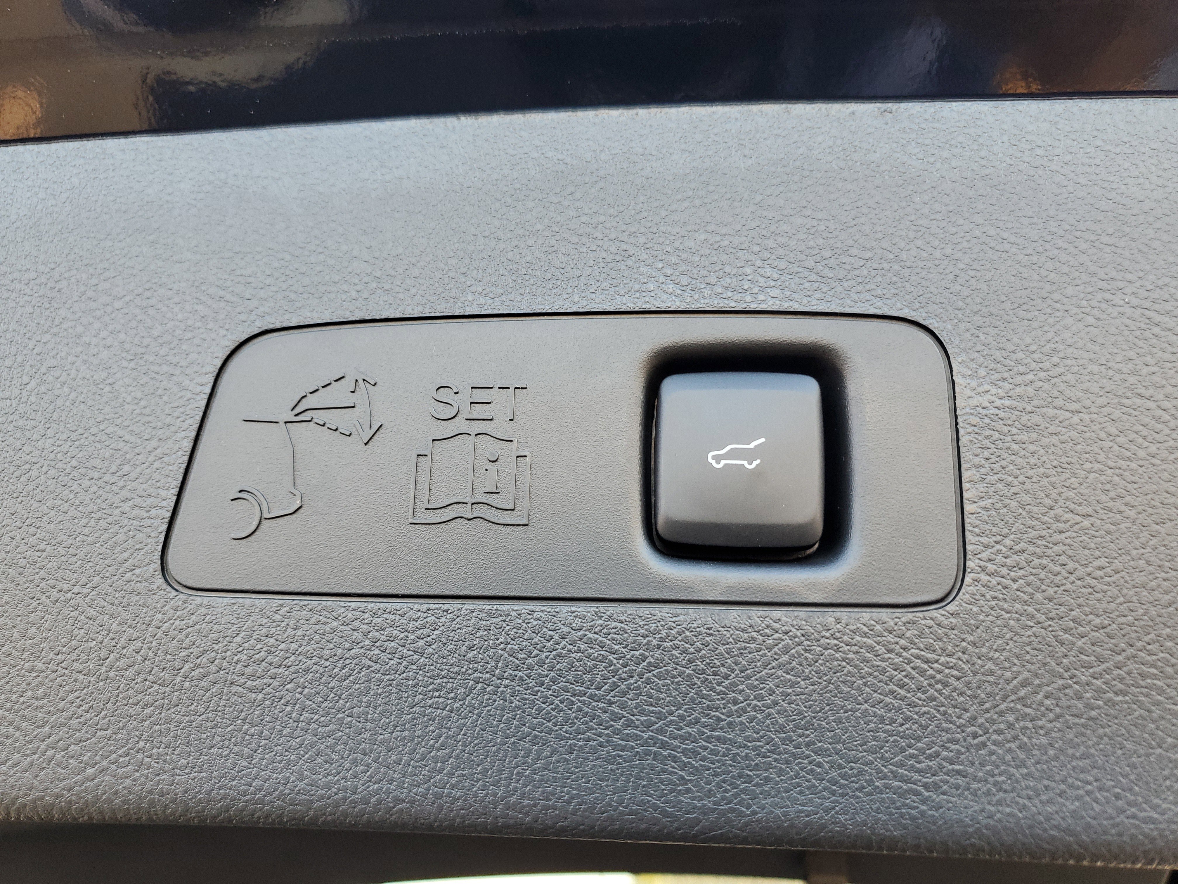 New 2025 Lincoln Corsair Reserve image 30