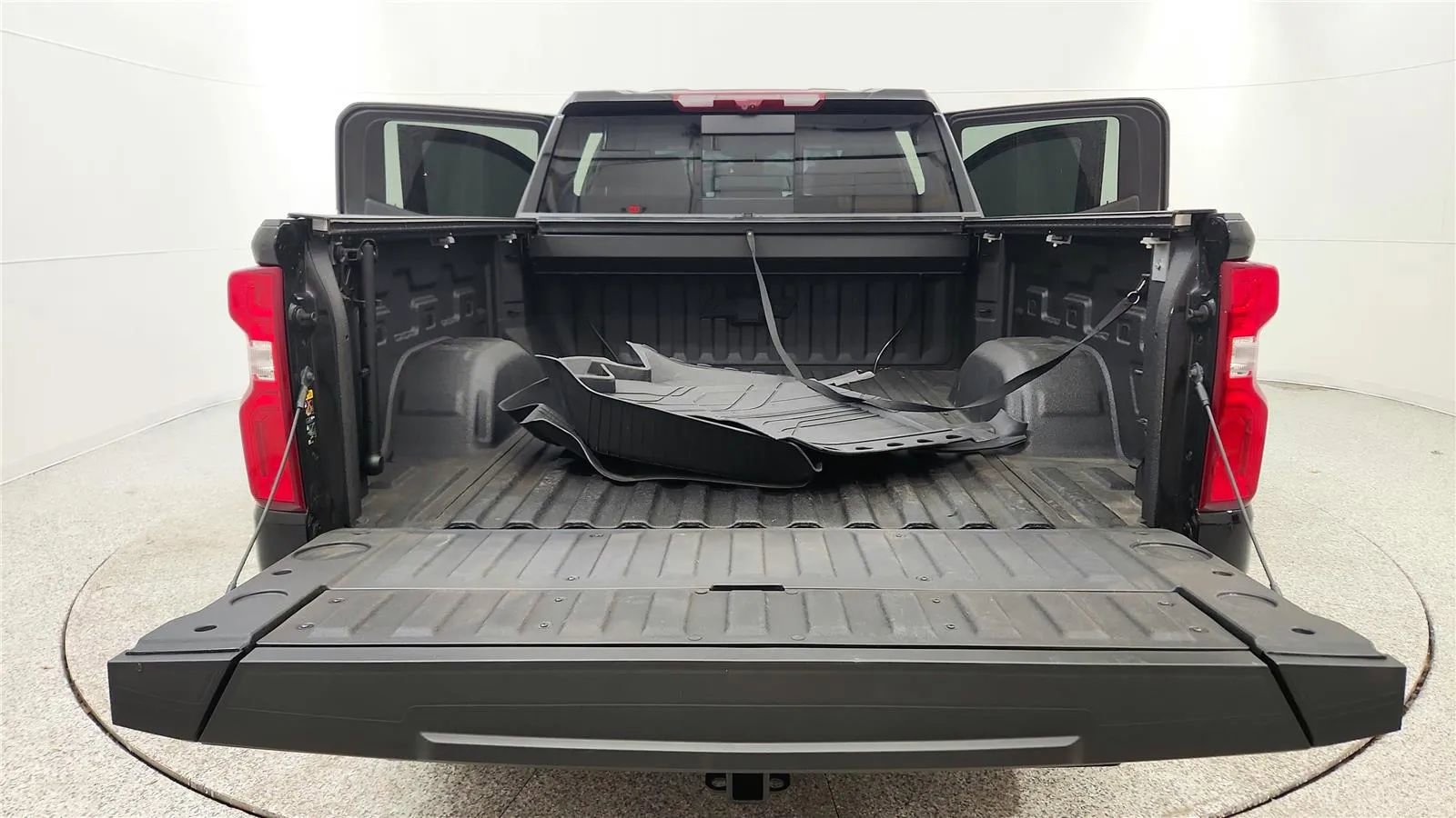 Used 2025 Chevrolet Silverado 1500 High Country w/ Midnight Edition image 19