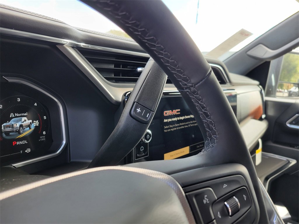 New 2026 GMC Sierra 2500 Denali w/ Technology Package image 18