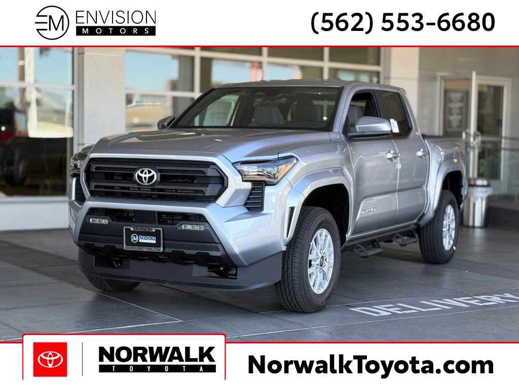 New 2025 Toyota Tacoma SR5