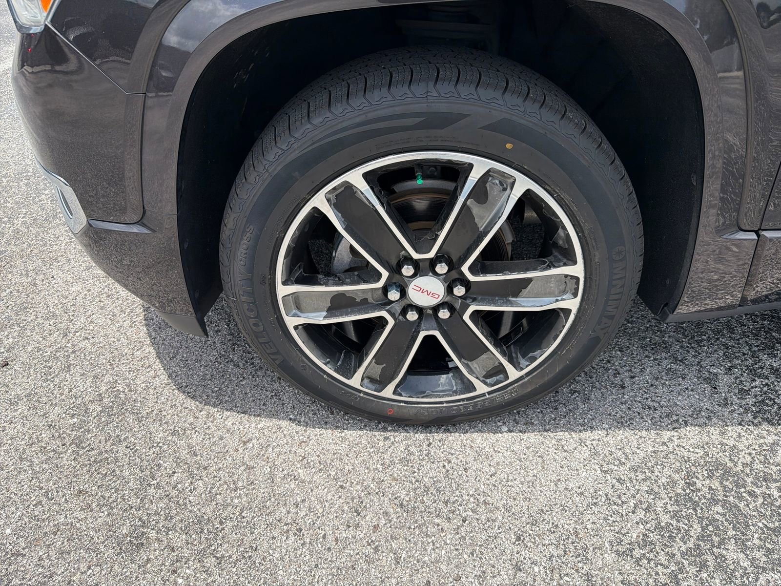 Used 2018 GMC Acadia Denali FWD image 10