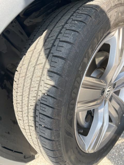 Used 2021 Volkswagen Tiguan SEL image 13