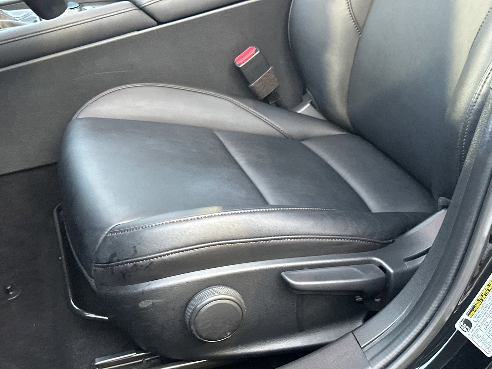 Used 2021 MAZDA MAZDA3 s image 14