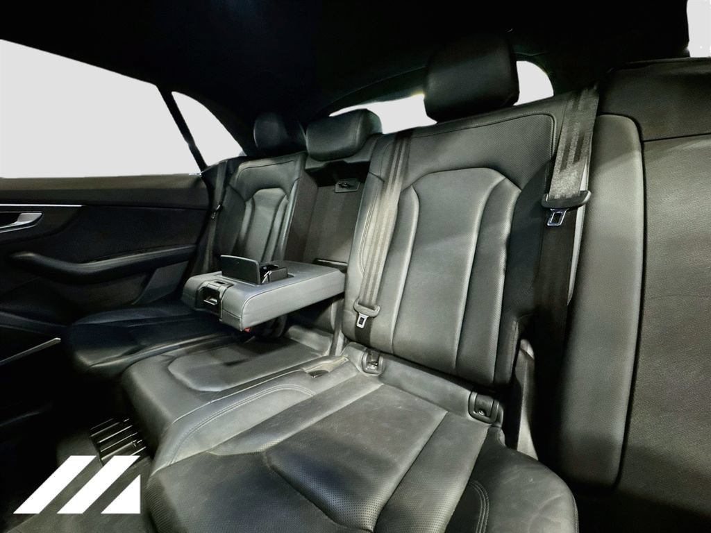 Used 2019 Audi Q8 Prestige w/ Luxury Package AWD/4WD image 26