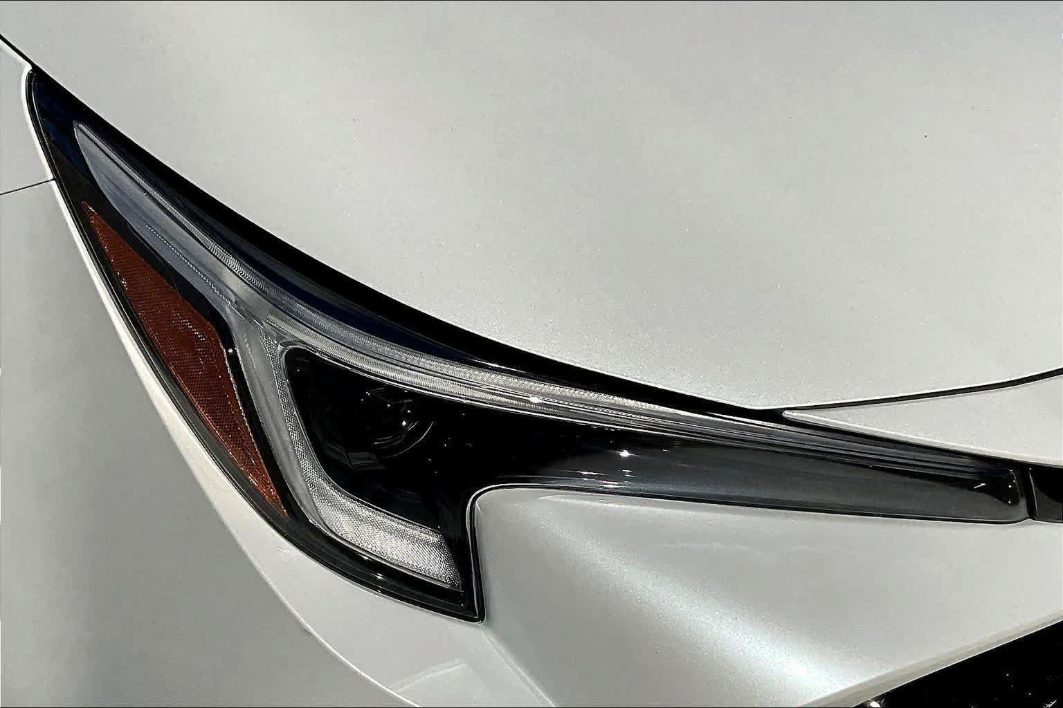 Used 2026 Toyota Corolla SE FWD image 27