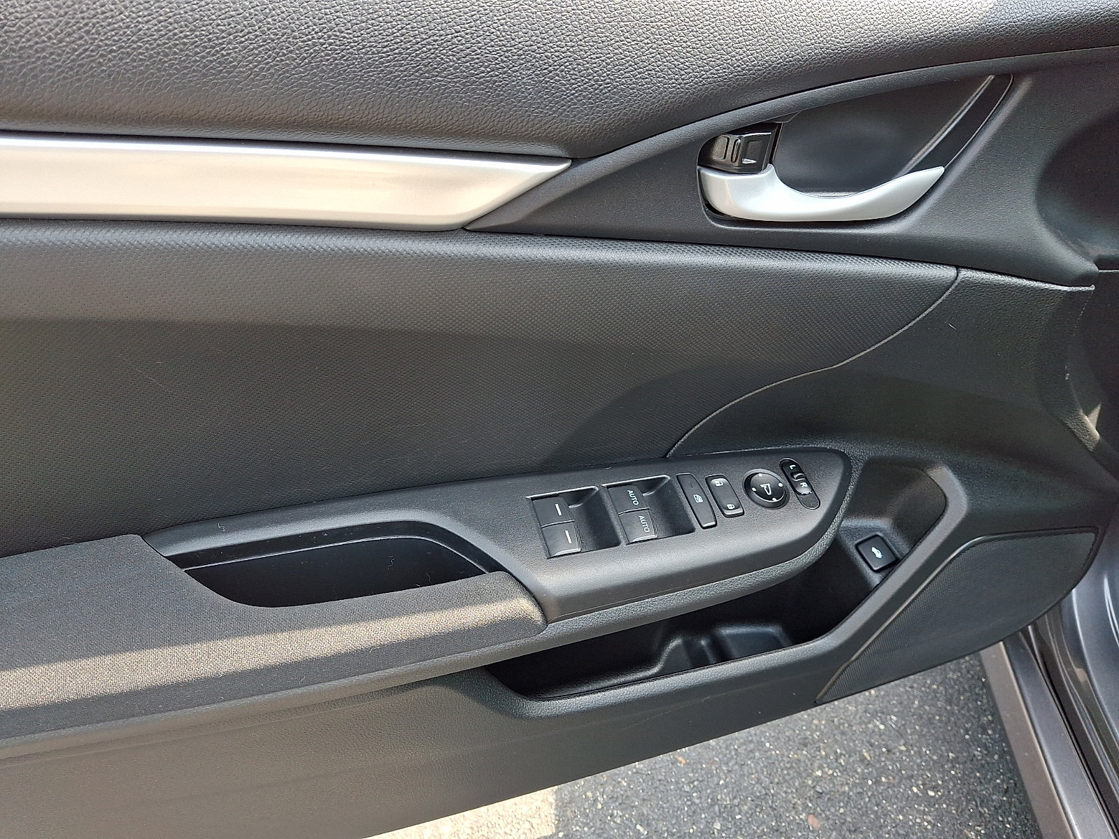 Certified 2019 Honda Civic LX image 12