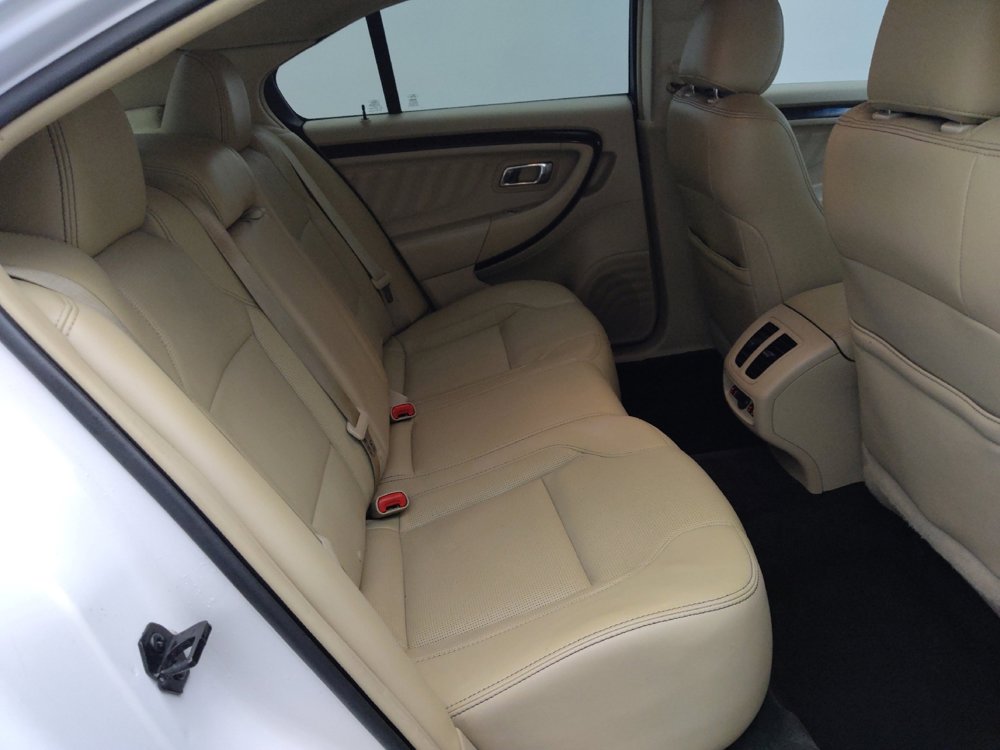 Used 2015 Ford Taurus Limited w/ Equipment Group 301A image 19