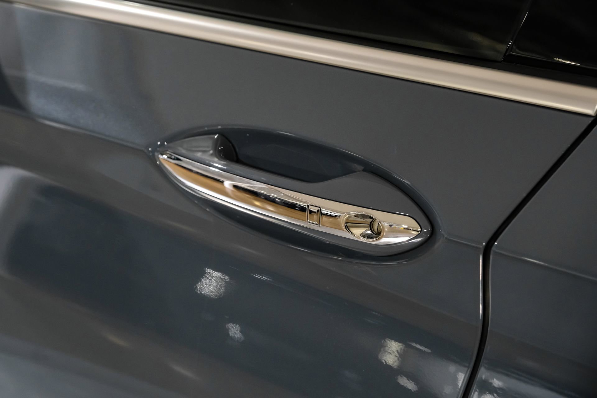 Used 2023 INFINITI QX50 Sensory image 42