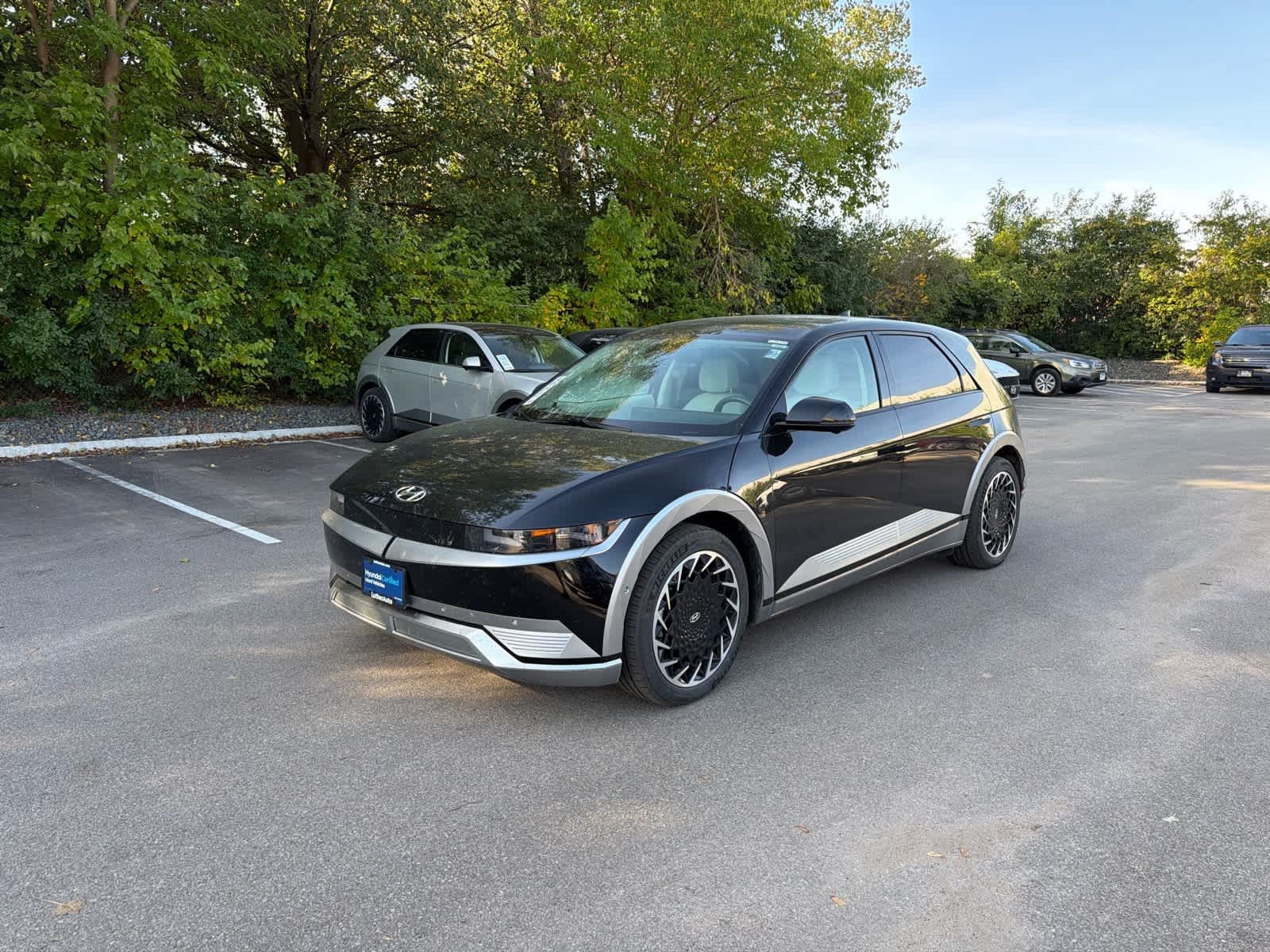 Used 2024 Hyundai Ioniq 5 Limited AWD/4WD image 4
