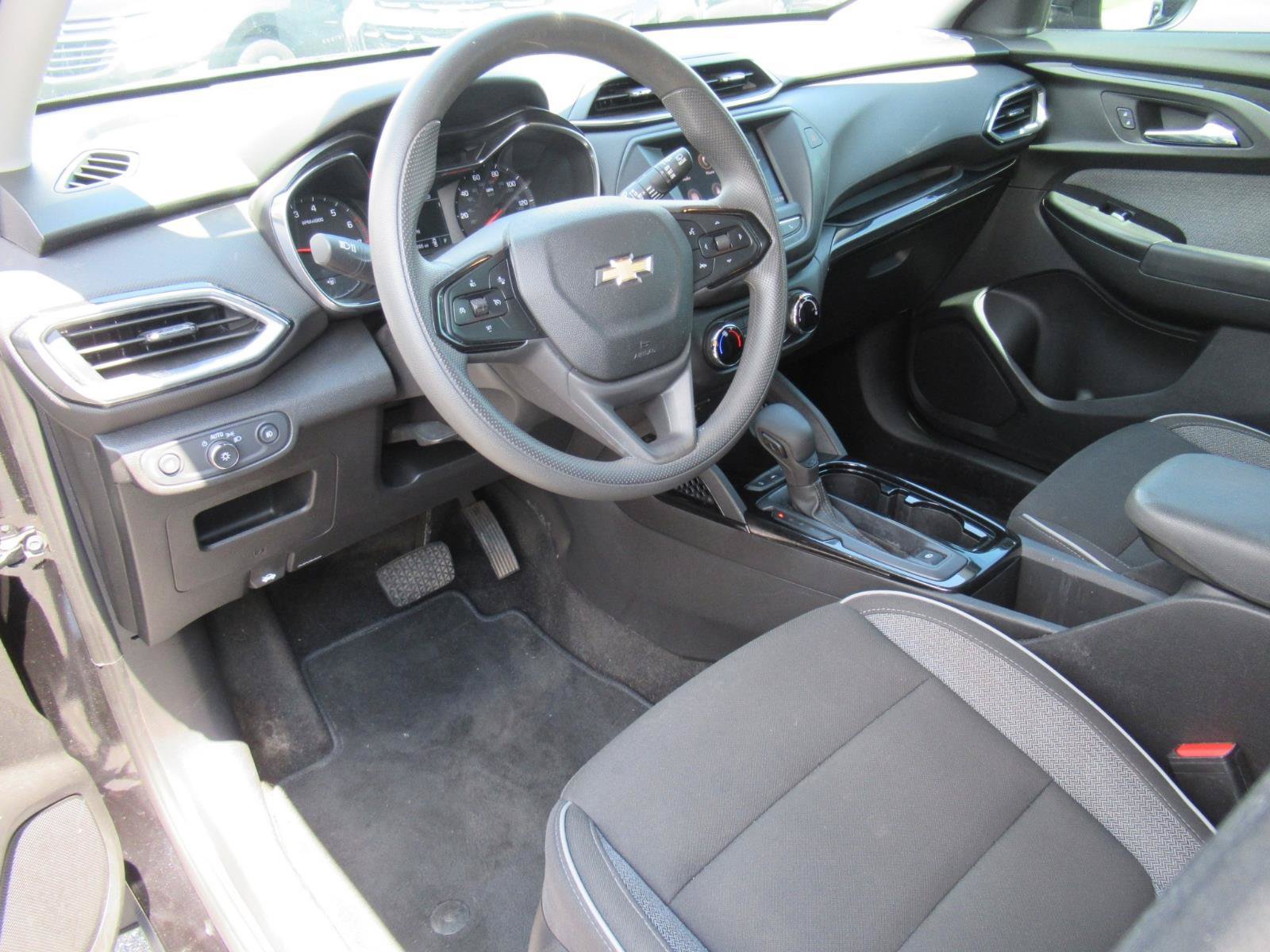 Certified 2022 Chevrolet TrailBlazer LT FWD image 16