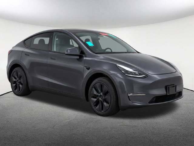 Used 2024 Tesla Model Y Long Range RWD image 2