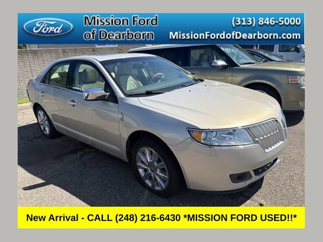 Used 2010 Lincoln MKZ FWD image 1