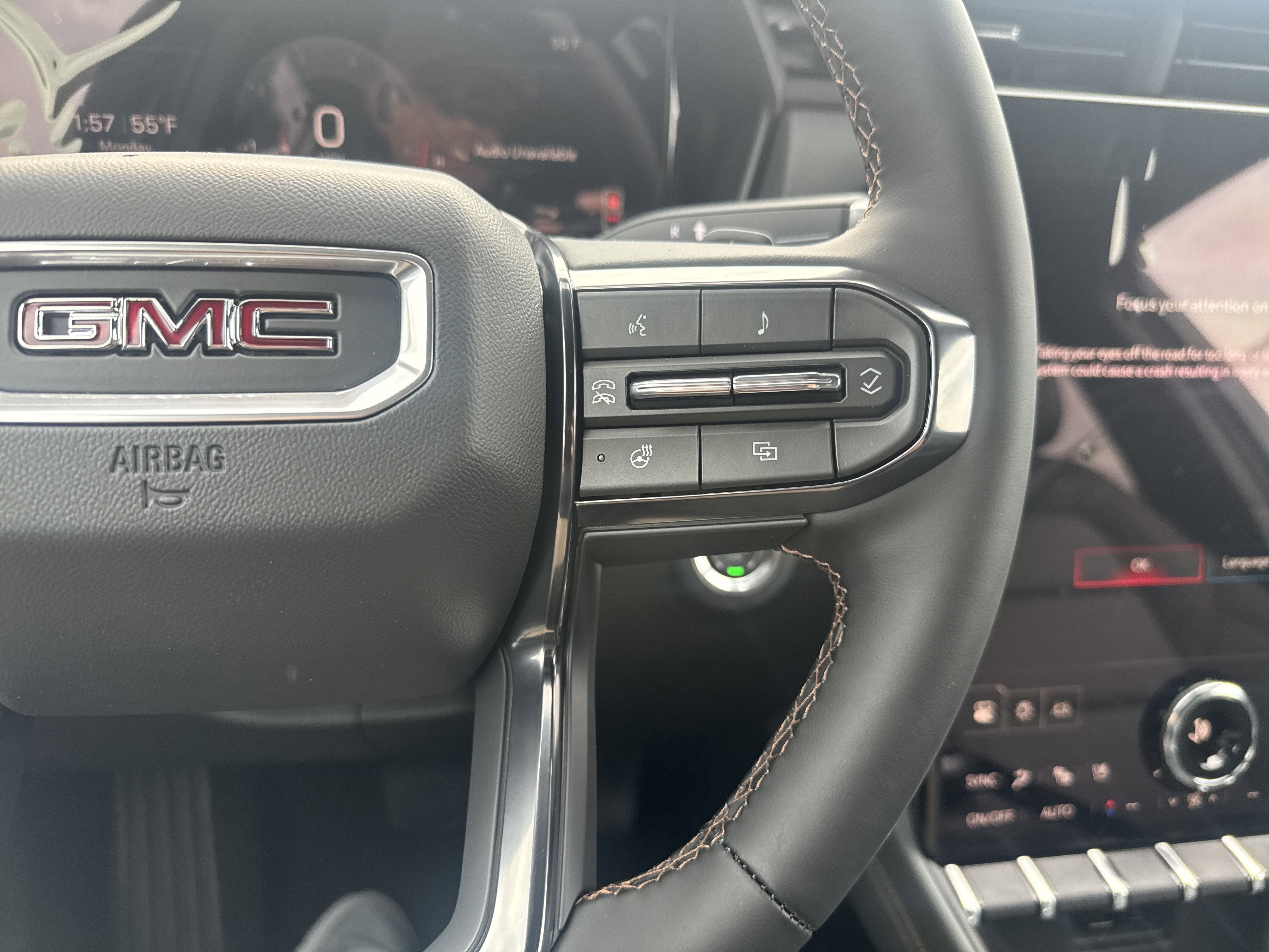 New 2026 GMC Terrain AT4 w/ Convenience Package III image 19