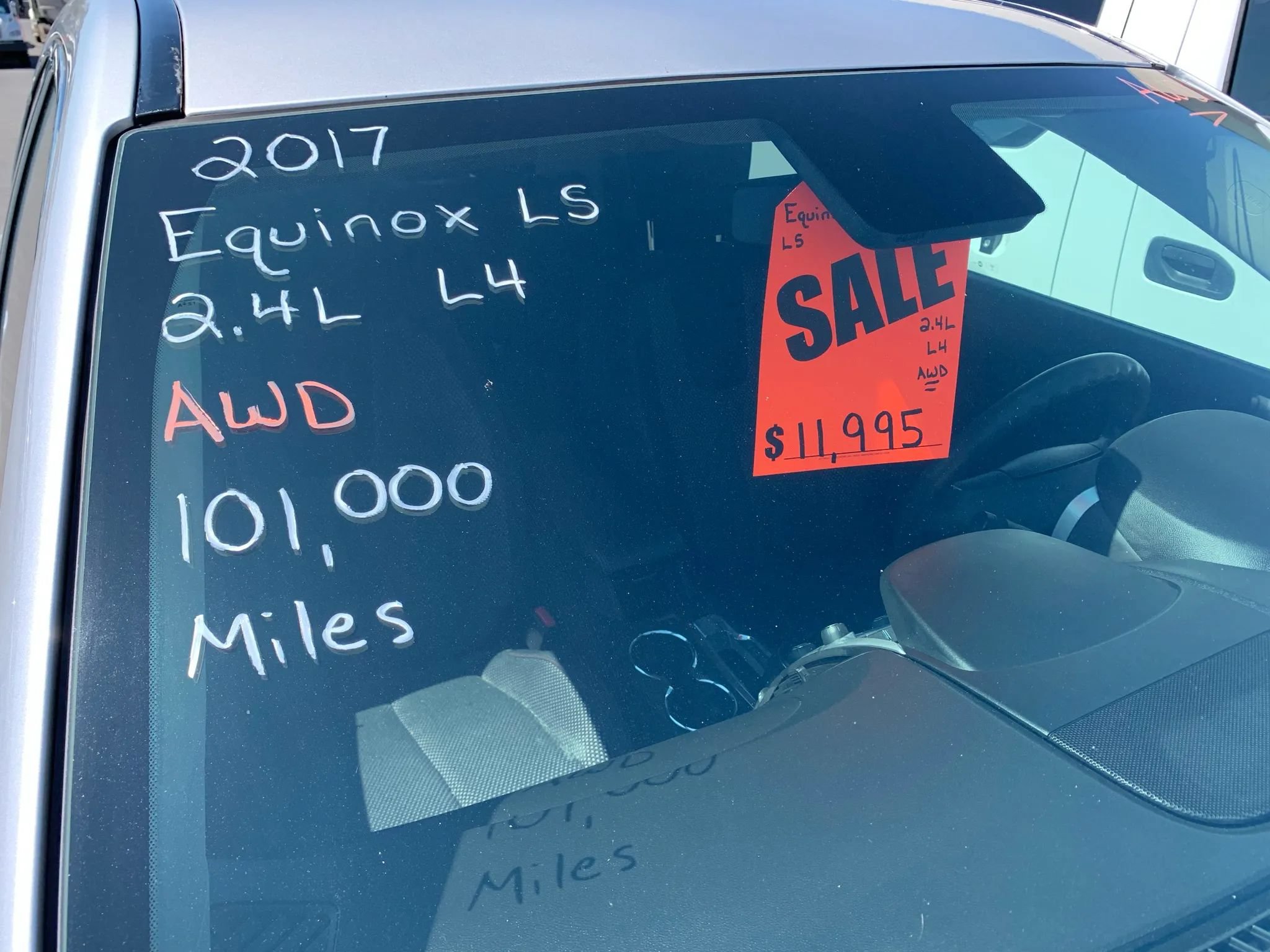 Used 2017 Chevrolet Equinox LS AWD/4WD image 3