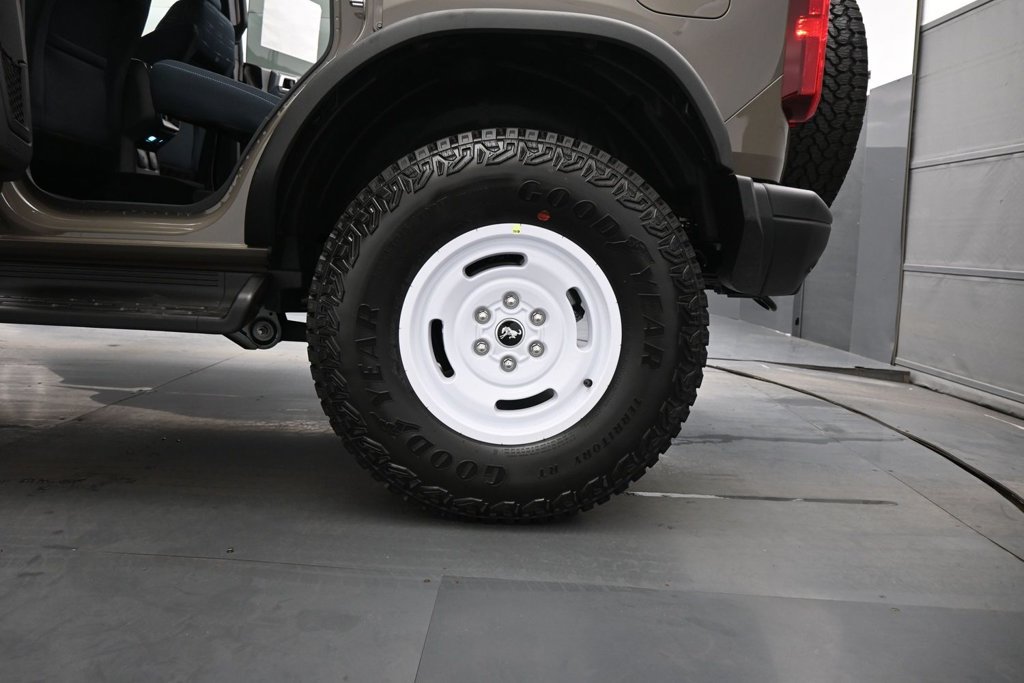 New 2026 Ford Bronco Heritage Edition AWD/4WD image 21