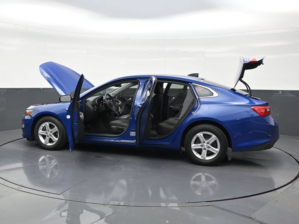 Used 2023 Chevrolet Malibu LS FWD image 31