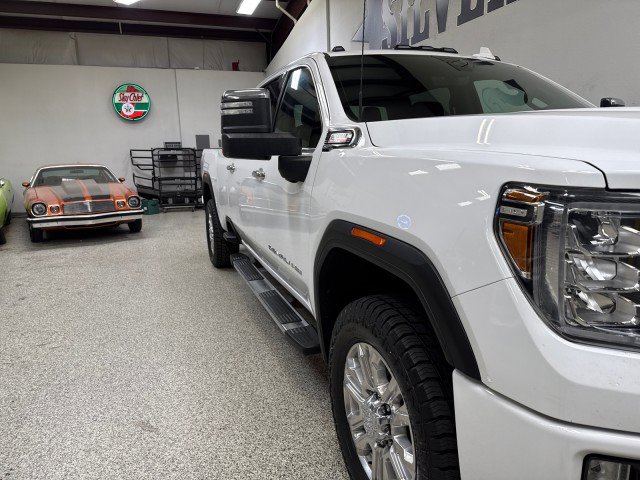 Used 2020 GMC Sierra 3500 Denali w/ Denali Ultimate Package image 55
