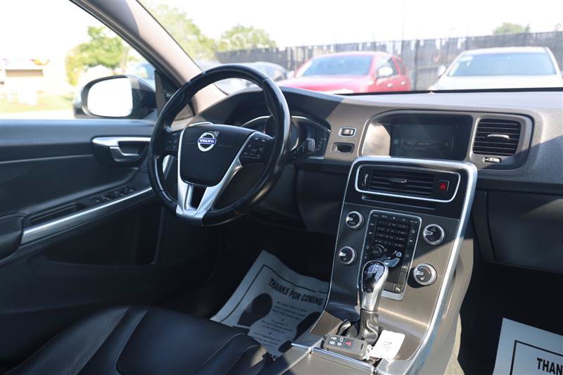 Used 2016 Volvo S60 T5 Premier w/ Convenience Package AWD/4WD image 17