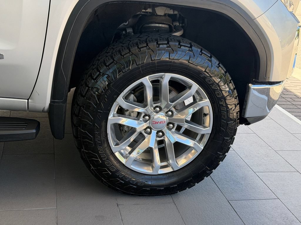 Certified 2019 GMC Sierra 1500 SLT RWD image 9