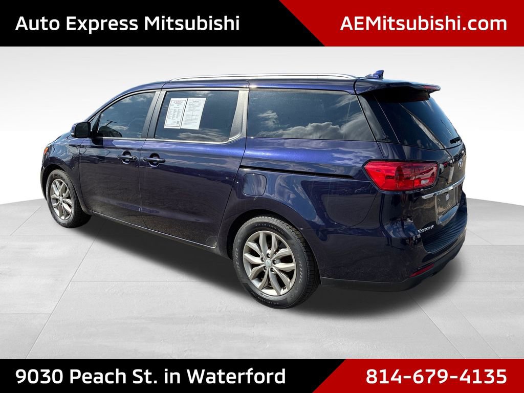 Used 2019 Kia Sedona EX image 5
