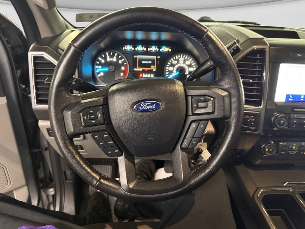 Used 2020 Ford F150 XLT w/ Equipment Group 302A Luxury AWD/4WD image 28