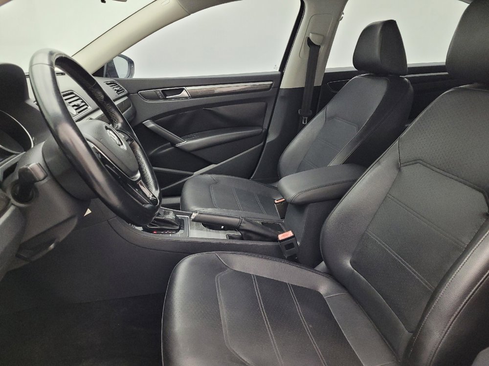 Used 2016 Volkswagen Passat 1.8T SE image 17