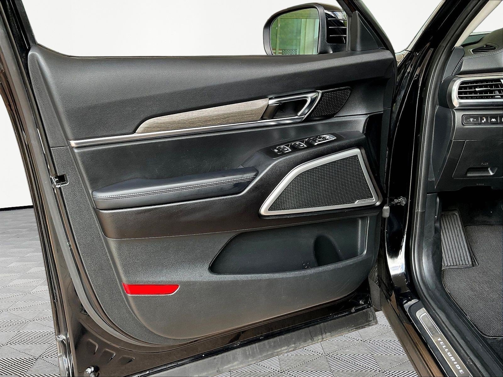 Used 2020 Kia Telluride EX w/ EX Premium Package FWD image 20