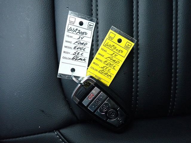 Certified 2024 Ford Edge SEL w/ Convenience Package AWD/4WD image 30