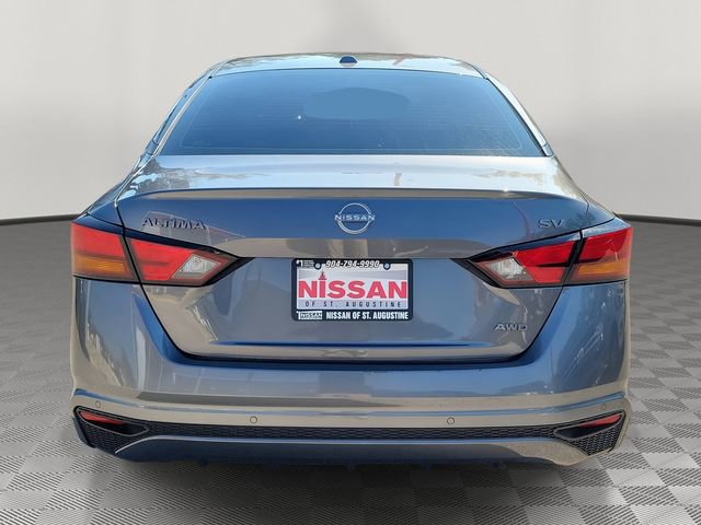 Used 2024 Nissan Altima 2.5 SV image 3