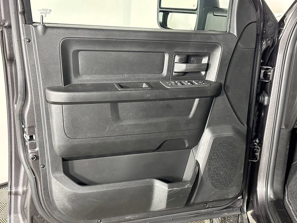 New 2026 RAM 3500 Tradesman image 10