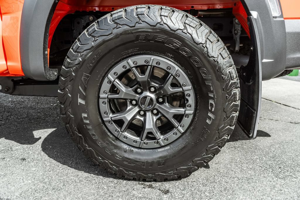 Used 2022 Ford F150 Raptor w/ Raptor 37 Performance Package AWD/4WD image 35
