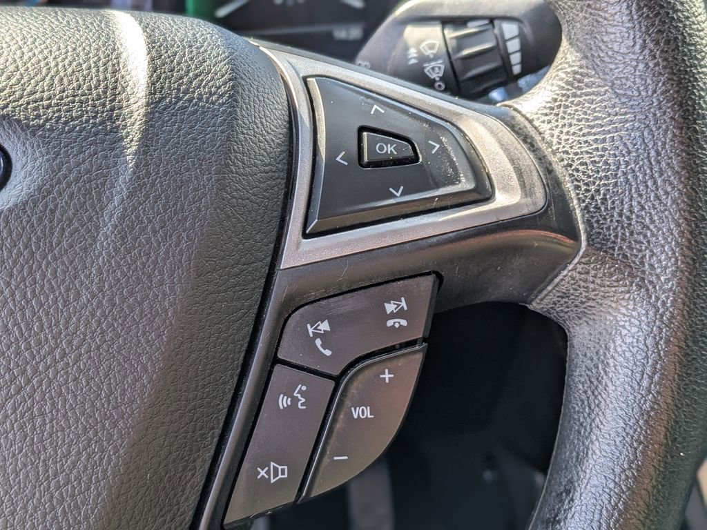 Used 2020 Ford Fusion SE image 18