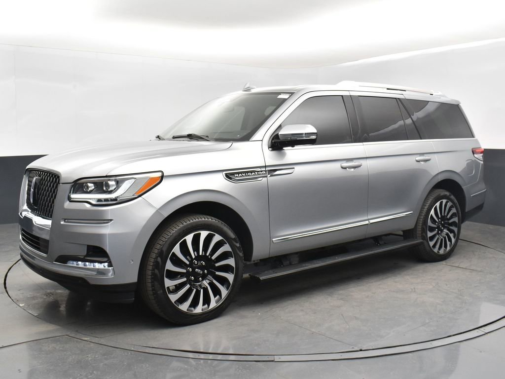 Used 2023 Lincoln Navigator Black Label AWD/4WD image 1