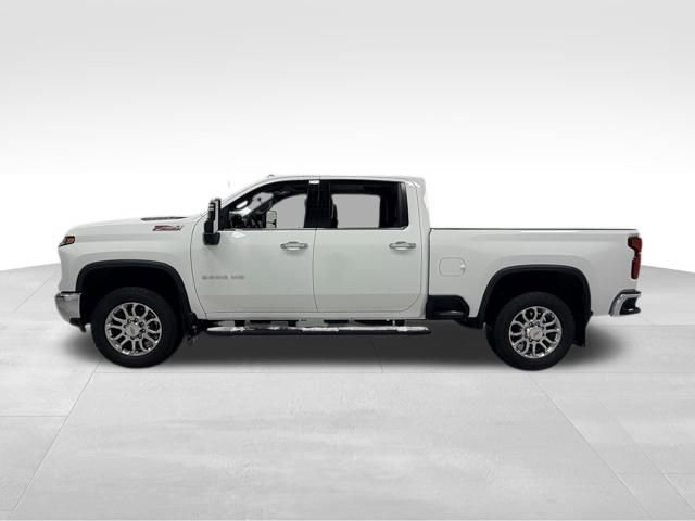 Certified 2025 Chevrolet Silverado 2500 LTZ w/ LTZ Plus Package image 3