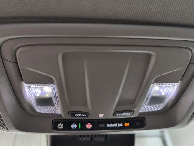 Certified 2023 Chevrolet Silverado 1500 RST w/ Redline Edition image 23