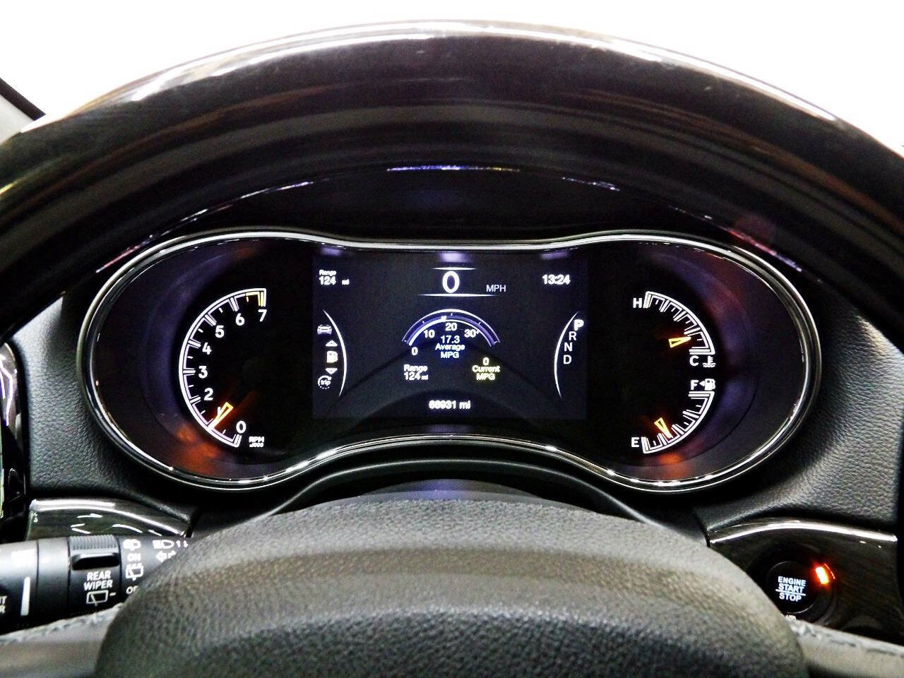 Used 2019 Jeep Grand Cherokee Overland AWD/4WD image 16