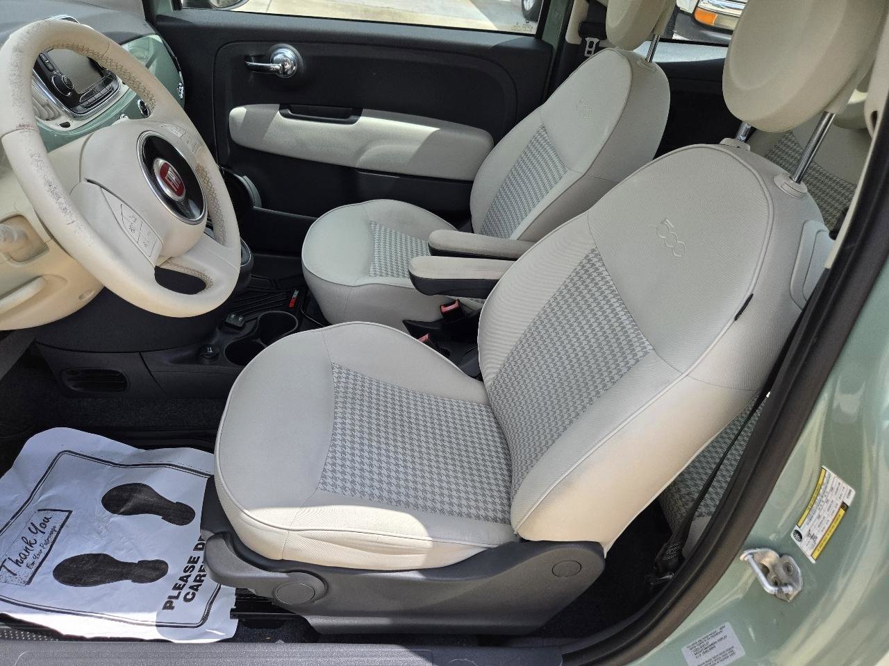 Used 2017 FIAT 500 Pop FWD image 12