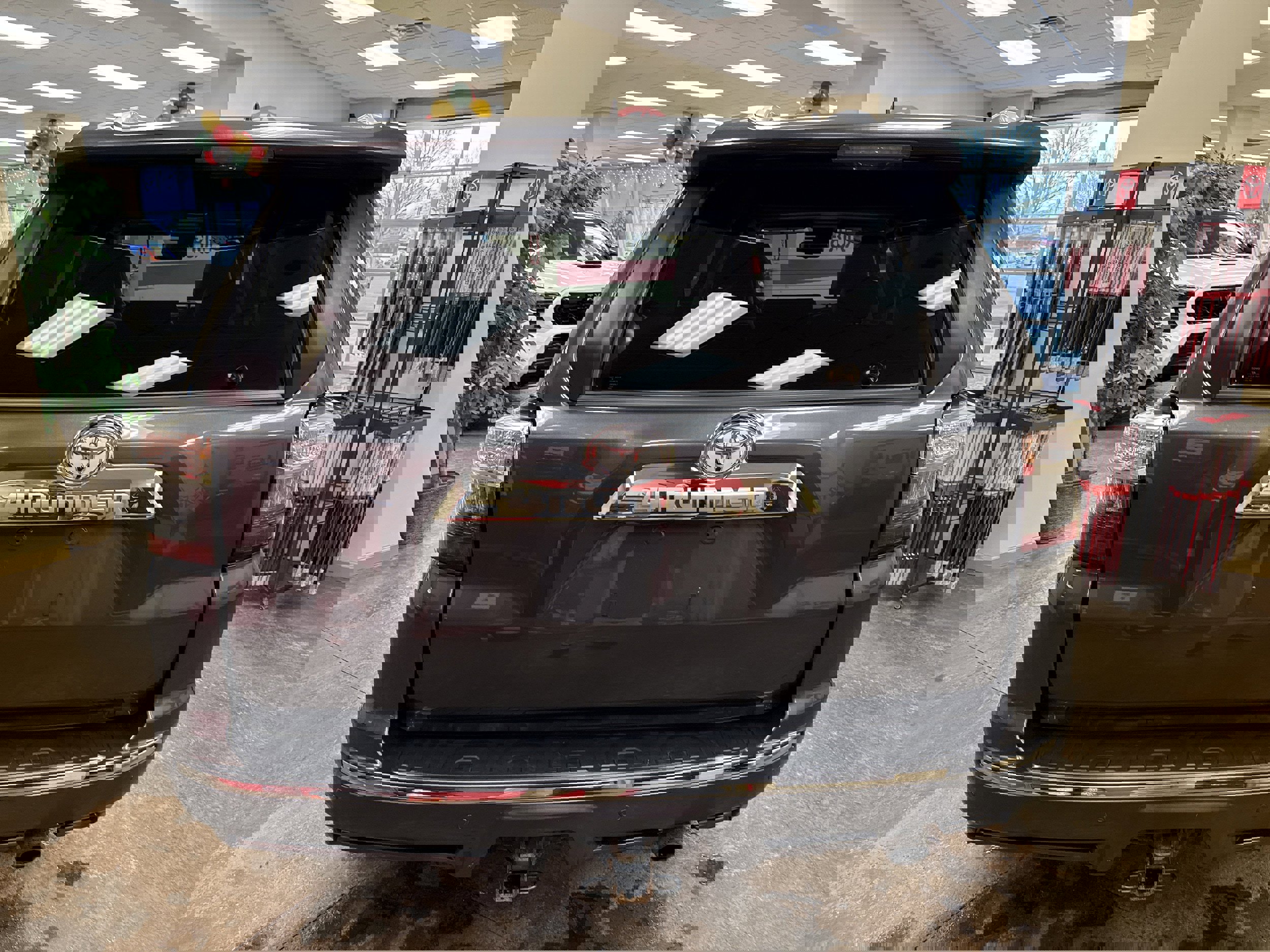 Used 2023 Toyota 4Runner Limited image 11