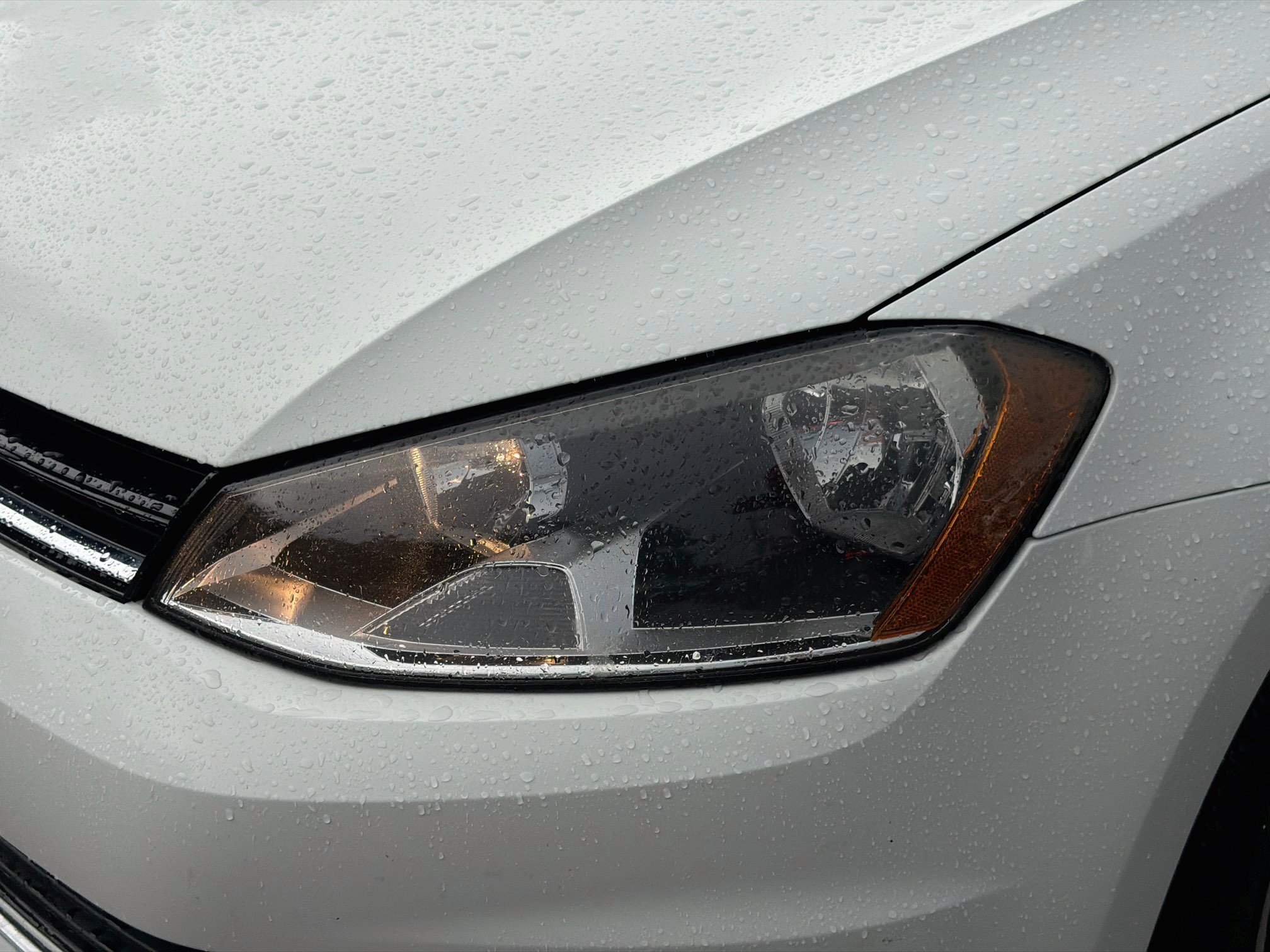 Used 2017 Volkswagen Golf S FWD image 9